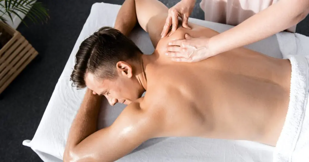 Massage nam giới có gì đặc biệt?