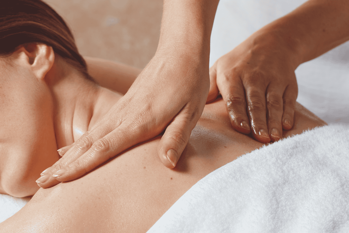 Massage body tác động gì đến sức khỏe?